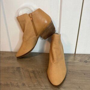 Lucky Brand Light Cognac Tan Ankle Boots7 5